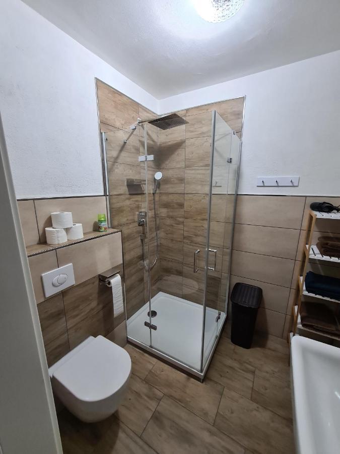 Ferienwohnung In Der Marktstrasse Mayen Exteriör bild