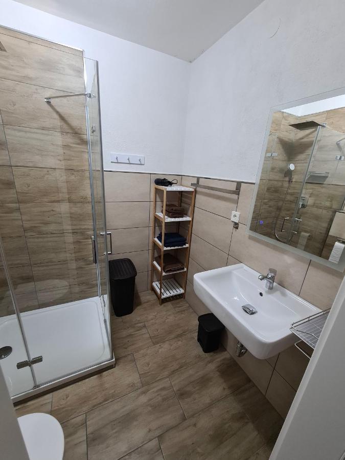 Ferienwohnung In Der Marktstrasse Mayen Exteriör bild