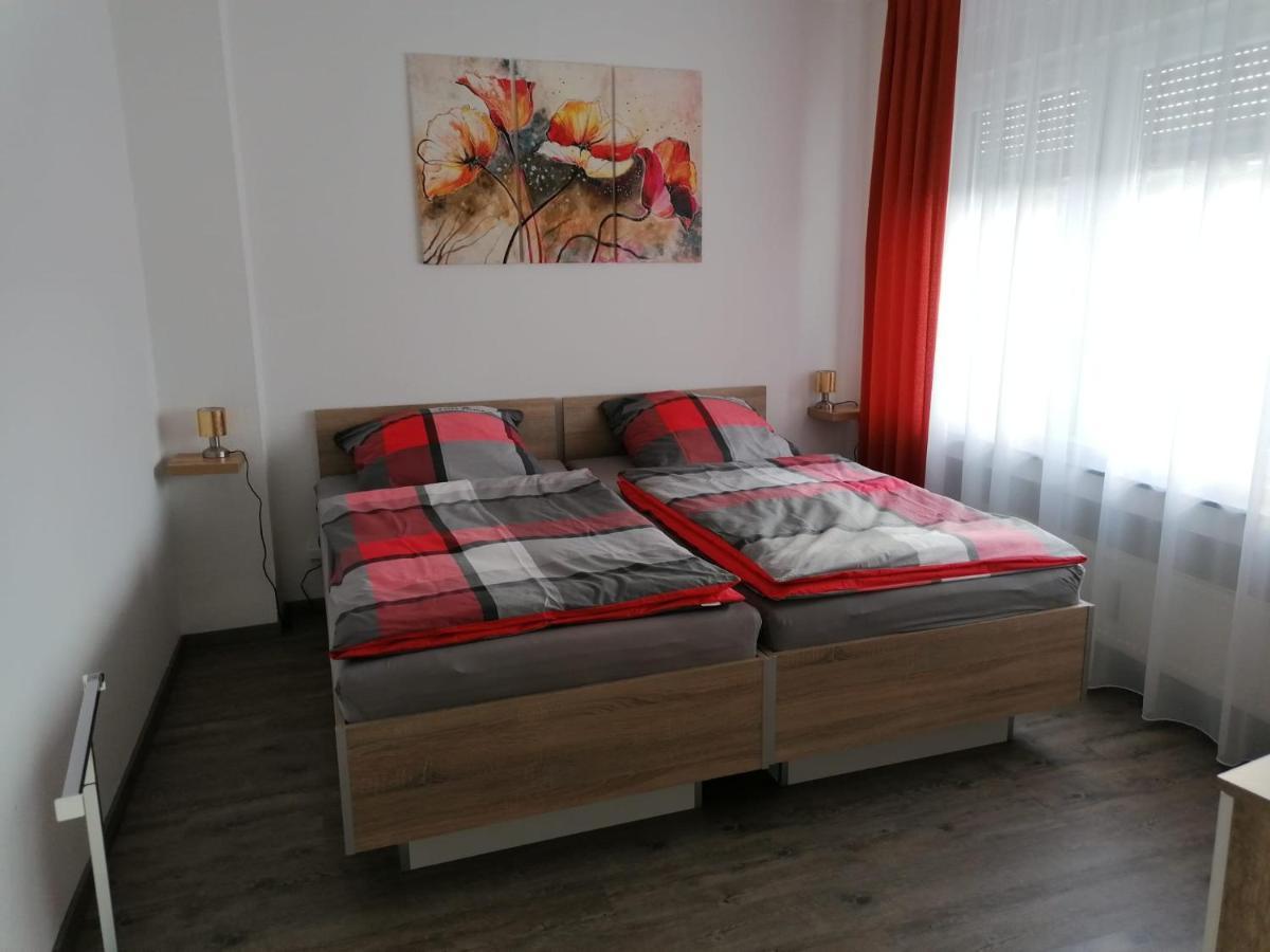 Ferienwohnung In Der Marktstrasse Mayen Exteriör bild